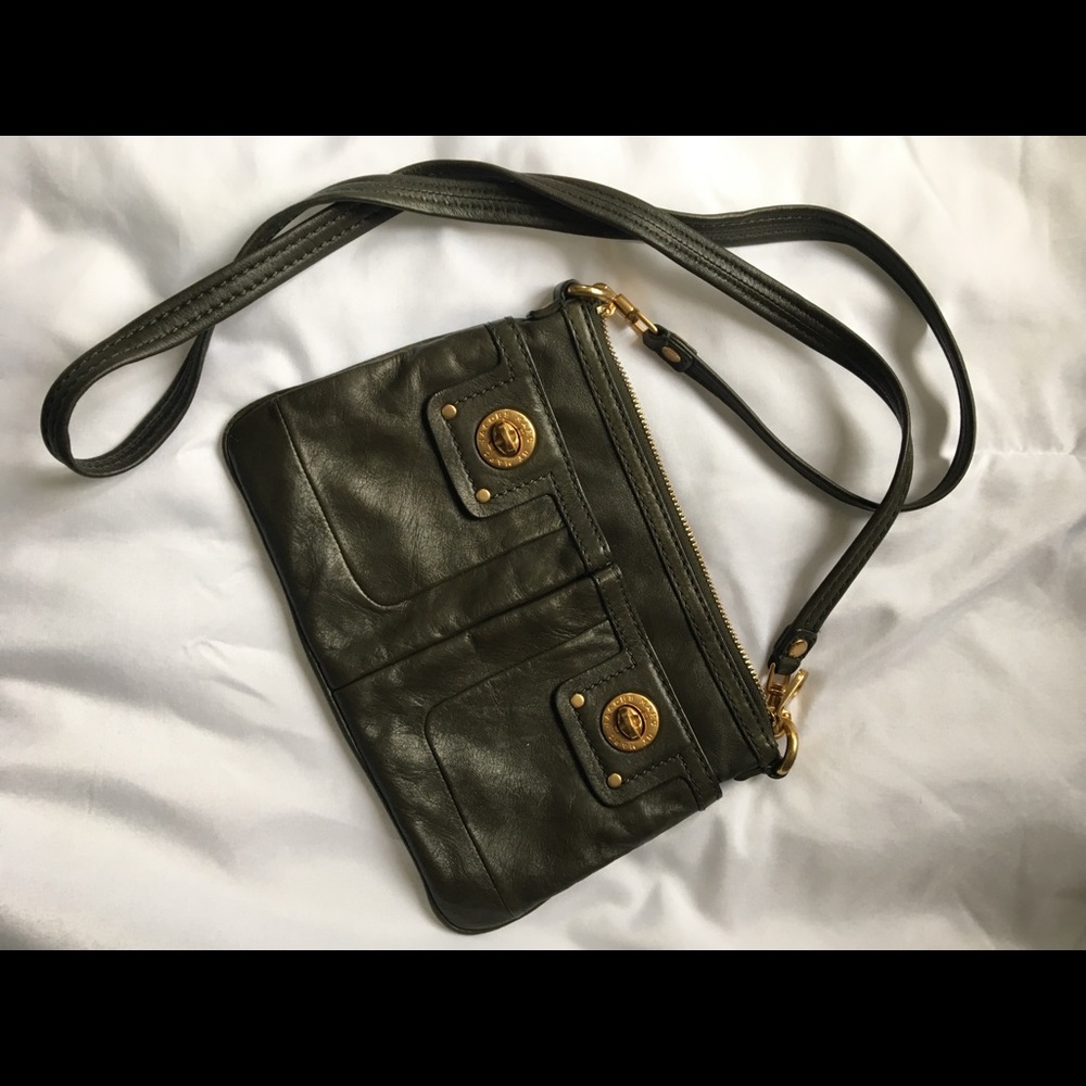 Marc Jacobs olive green cross body bag